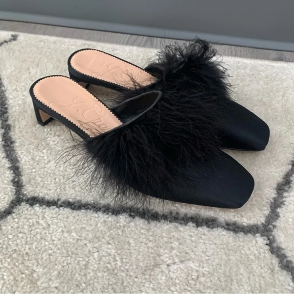 ✅ J Crew Mule Heels Layla in Black Feathers